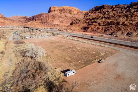 1653 N Riverview Dr, Moab, UT 84532 photo 16
