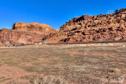 1653 N Riverview Dr, Moab, UT 84532 photo 27