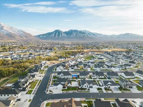 View/Area - 2033 W Fortune Ln #462, Mapleton, UT 84664 photo 2 of 2