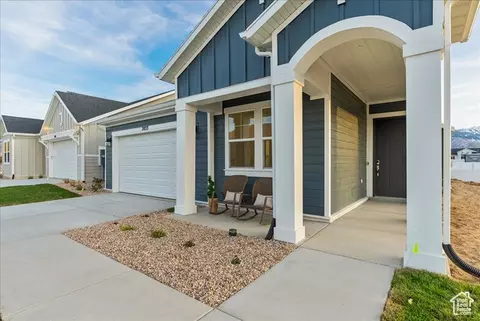 Exterior - 2033 W Fortune Ln #462, Mapleton, UT 84664 photo 2 of 5