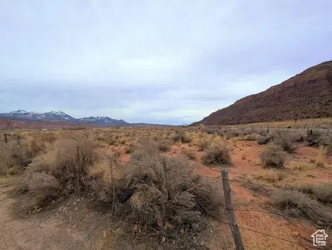 4517 Old Airport Rd #1, Moab, UT 84532
