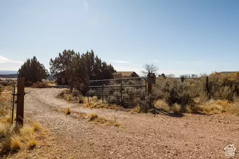 Other - 6026 E Zion Rd, Kanab, UT 84741 photo 1 of 3