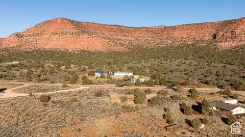 View/Area - 6026 E Zion Rd, Kanab, UT 84741 photo 5 of 9