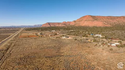 View/Area - 6026 E Zion Rd, Kanab, UT 84741 photo 7 of 9