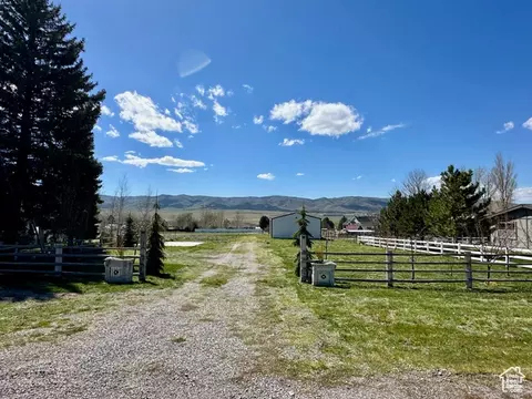 200 S 200 W, Mona, UT 84645 photo 2