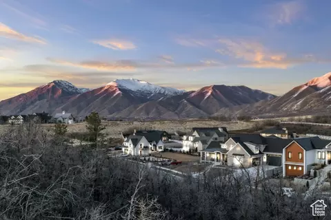 View/Area - 3067 S Hidden Ridge Ln, Mapleton, UT 84664 photo 2 of 5