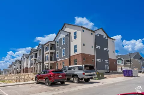 912 N Hemsworth Way #P101, Saratoga Springs, UT 84045