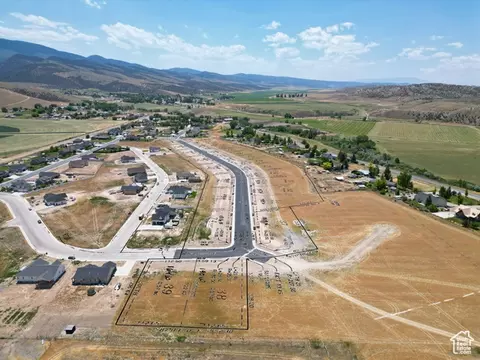 808 N 200 W #68, Mayfield, UT 84643 photo 5
