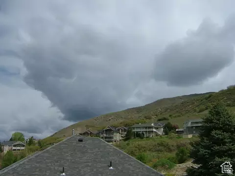 1342 E Skyline Dr #30, Bountiful, UT 84010 photo 15