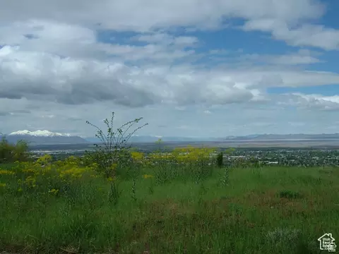 1342 E Skyline Dr #30, Bountiful, UT 84010 photo 4