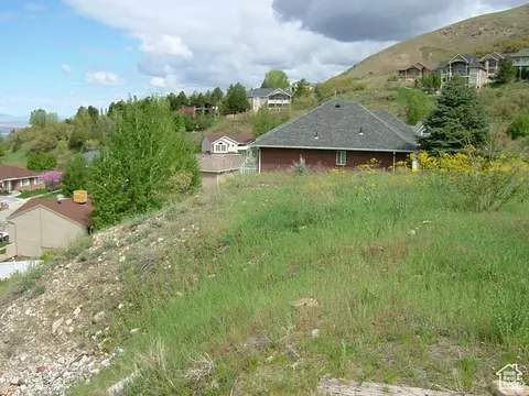 1342 E Skyline Dr #30, Bountiful, UT 84010 photo 19