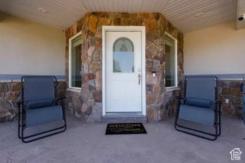 Entry Way - 315 S 300 E, Monroe, UT 84754 photo 1 of 8