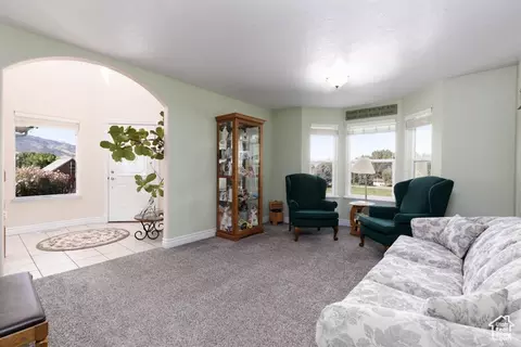 Entry Way - 315 S 300 E, Monroe, UT 84754 photo 4 of 8