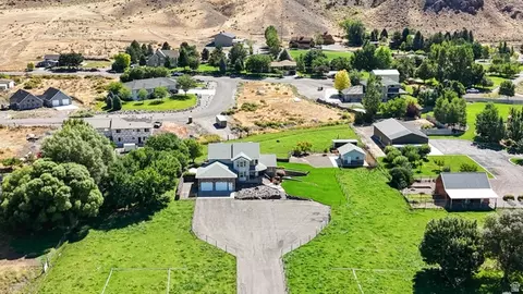 View/Area - 315 S 300 E, Monroe, UT 84754 photo 2 of 8