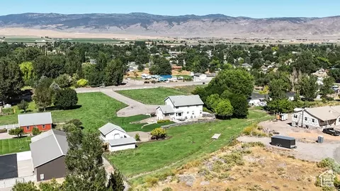 View/Area - 315 S 300 E, Monroe, UT 84754 photo 7 of 8