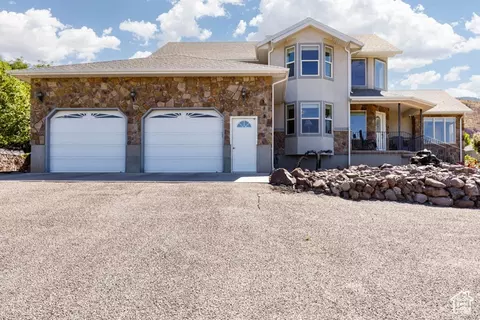 Exterior - 315 S 300 E, Monroe, UT 84754 photo 2 of 22