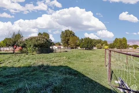 Exterior - 315 S 300 E, Monroe, UT 84754 photo 6 of 22