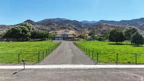 Exterior - 315 S 300 E, Monroe, UT 84754 photo 19 of 22