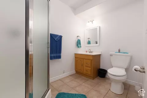 Bath - 315 S 300 E, Monroe, UT 84754 photo 1 of 6