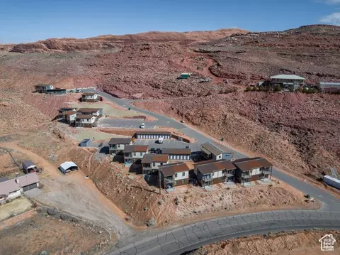 View/Area - 1185 S Murphy Ln #105A, Moab, UT 84532 photo 5 of 9