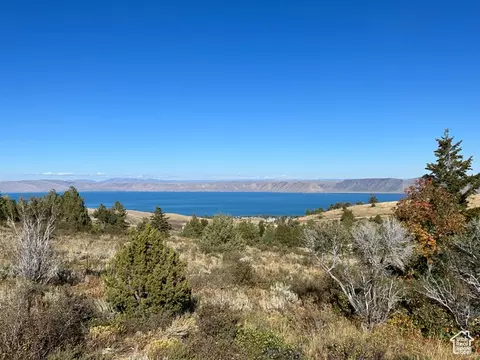 725 S Juniper Dr #29, Garden City, UT 84028