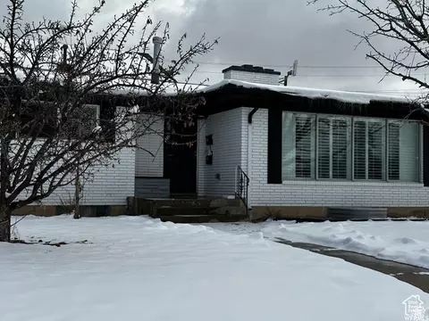 Exterior - 702 N 100 W, Logan, UT 84321 photo 3 of 6