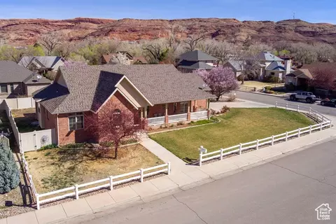 View/Area - 494 E Kachina Way, Moab, UT 84532 photo 3 of 4