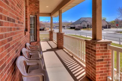 Exterior - 494 E Kachina Way, Moab, UT 84532 photo 5 of 15
