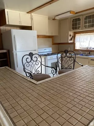Kitchen - 913 E 5300 N, Scofield, UT 84526 photo 2 of 3