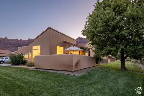 Exterior - 3686 Spanish Dr #W1, Moab, UT 84532 photo 5 of 10
