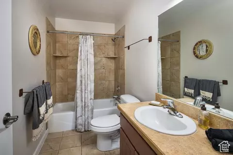 Bath - 3686 Spanish Dr #W1, Moab, UT 84532 photo 2 of 2
