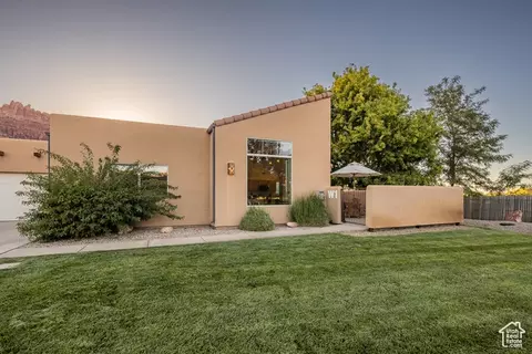Exterior - 3686 Spanish Dr #W1, Moab, UT 84532 photo 2 of 10