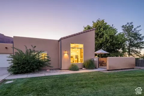 Exterior - 3686 Spanish Dr #W1, Moab, UT 84532 photo 4 of 10