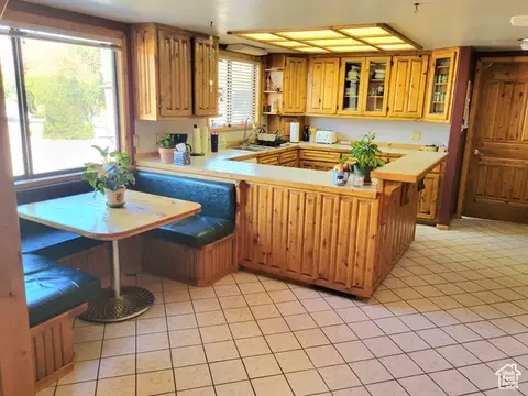 Kitchen - 1436 Spanish Valley Dr, Moab, UT 84532 photo 1 of 4