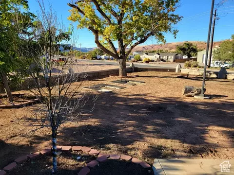 Exterior - 1436 Spanish Valley Dr, Moab, UT 84532 photo 5 of 11
