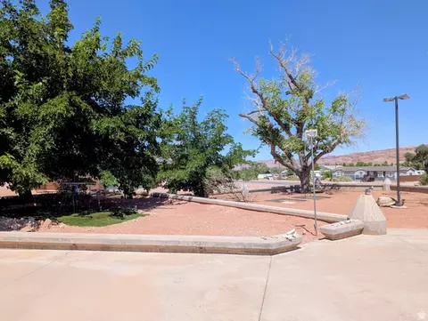 Exterior - 1436 Spanish Valley Dr, Moab, UT 84532 photo 10 of 13