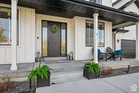 52 N 400 W, Farmington, UT 84025