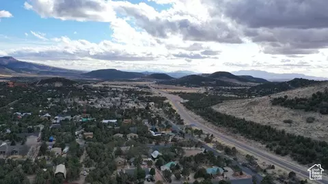 177 E Forest Dr, Central, UT 84722 photo 6