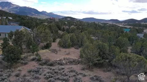 177 E Forest Dr, Central, UT 84722 photo 9