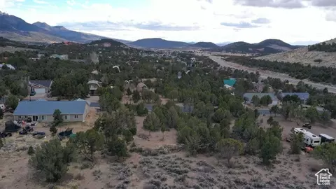 177 E Forest Dr, Central, UT 84722 photo 8