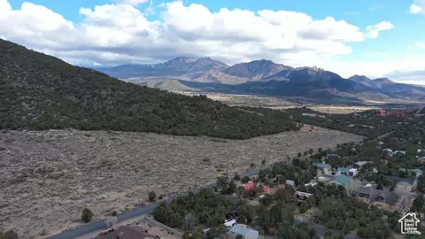 177 E Forest Dr, Central, UT 84722 photo 4