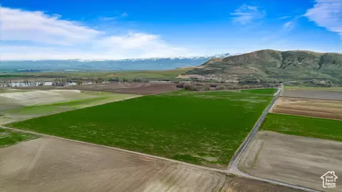 6350 W 9000 N, Newton, UT 84327