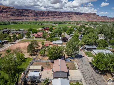 View/Area - 527 W Palisade Dr, Moab, UT 84532 photo 10 of 10