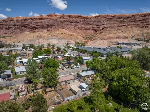 View/Area - 527 W Palisade Dr, Moab, UT 84532 photo 9 of 10