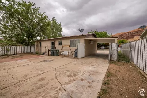 Exterior - 527 W Palisade Dr, Moab, UT 84532 photo 1 of 11