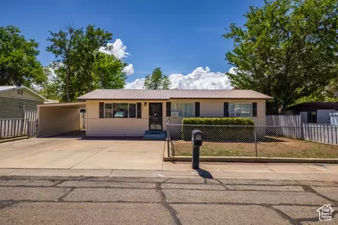 Other - 527 W Palisade Dr, Moab, UT 84532 photo 5 of 9