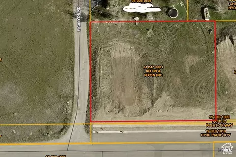 803 E 160 N #1, Hyde Park, UT 84318