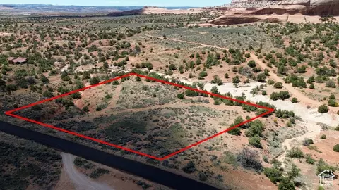 148 S Joe Wilson Dr #16A, La Sal, UT 84530