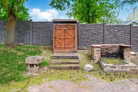 Exterior - 396 S 455 E, Smithfield, UT 84335 photo 6 of 8