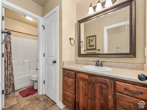 Bath - 2774 N 370 E, Provo, UT 84604 photo 4 of 4